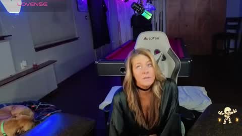 Derrick 52 and Brittany 50 online show from September 30, 12:59 am