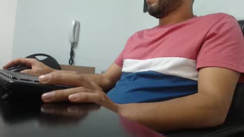     online show from December 22, 11:54 am