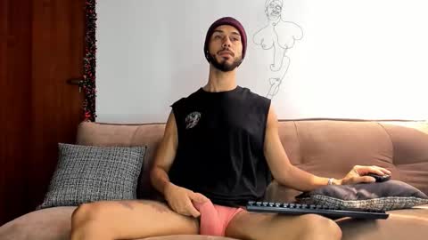 Snapshot of derrymaster chatting on January 5, 5:27 pm JhimyMaster online show from January 5, 5:27 pm