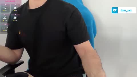 Snapshot of dertom_xxx chatting on April 2, 7:17 am Tom online show from April 2, 7:17 am