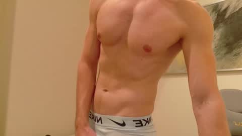 desaad_98 online show from February 18, 9:42 pm