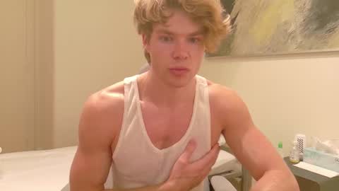 desaad_98 online show from March 5, 7:49 pm