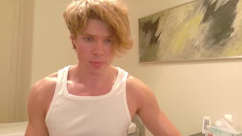 desaad_98 online show from March 7, 7:49 pm