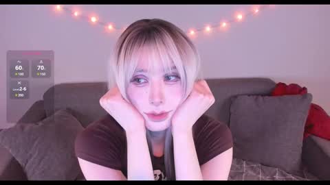 Snapshot of deserve_dessert chatting on January 27, 4:09 am Domi online show from January 27, 4:09 am