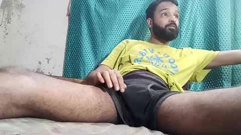 Snapshot of desi_boy799417 chatting on February 24, 5:22 am desi_boy799417 online show from February 24, 5:22 am