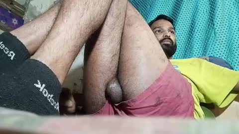Snapshot of desi_boy799417 chatting on February 25, 5:25 pm desi_boy799417 online show from February 25, 5:25 pm