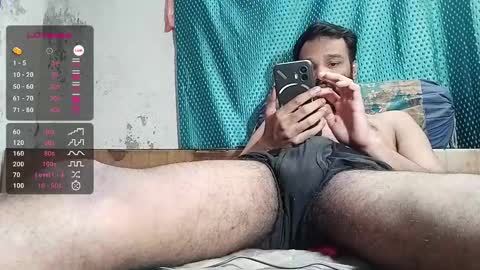 Snapshot of desi_boy799417 chatting on March 6, 3:35 pm desi_boy799417 online show from March 6, 3:35 pm