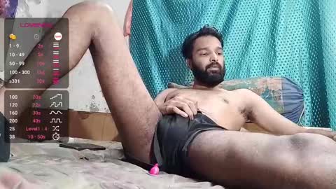Snapshot of desi_boy799417 chatting on March 11, 10:40 am desi_boy799417 online show from March 11, 10:40 am
