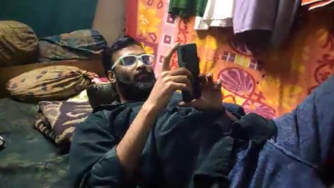 desi_boy799417 online show from October 19, 2:29 pm