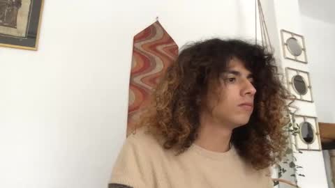 Desidias online show from November 24, 8:30 pm