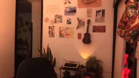 Desidias online show from February 12, 2:17 am