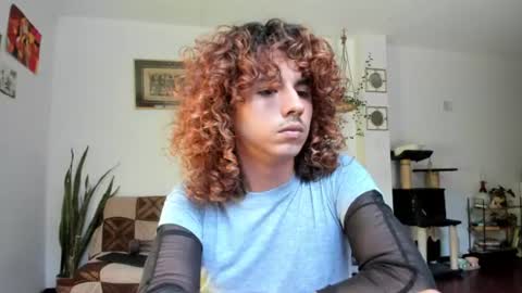 Desidias online show from June 16, 10:45 pm