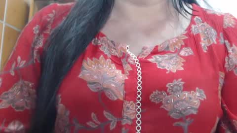 Snapshot of desimaisa130 chatting on July 16, 4:46 pm Maisa online show from July 16, 4:46 pm