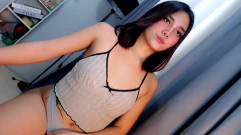 Snapshot of desirable_rica chatting on January 31, 7:11 pm desirable_rica online show from January 31, 7:11 pm