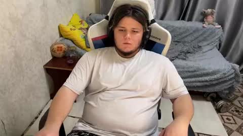 desiredude9 online show from September 24, 8:01 pm