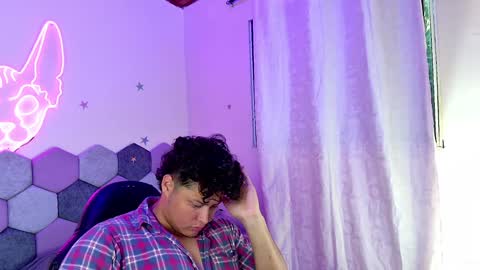 TORI AND MR. BEAR online show from December 21, 9:36 pm