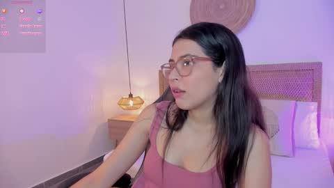 Snapshot of desireee_ chatting on March 31, 12:16 pm desire online show from March 31, 12:16 pm