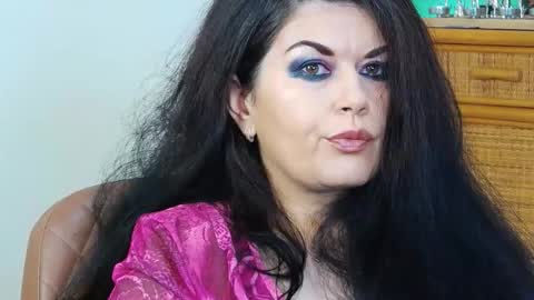 HellenMoon online show from February 5, 10:36 pm