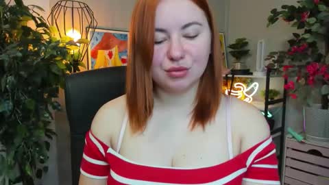 LAYLA online show from November 7, 7:52 am