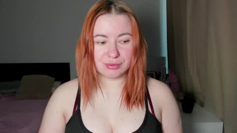 LAYLA online show from March 22, 8:18 am