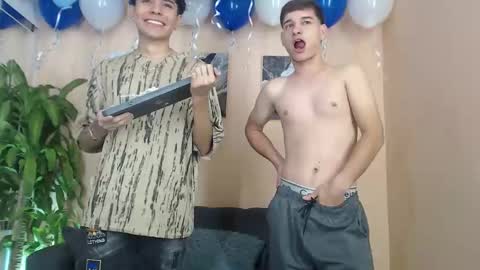 Snapshot of desiresofolympus_ chatting on March 14, 11:43 pm desiresofolympus_ online show from March 14, 11:43 pm