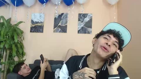 Snapshot of desiresofolympus_ chatting on March 16, 7:29 pm desiresofolympus_ online show from March 16, 7:29 pm