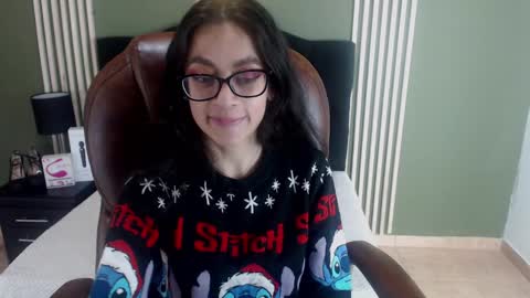 Desiring Angel online show from December 24, 7:06 am