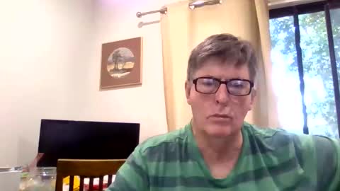 Desmon1958 online show from April 1, 6:58 am