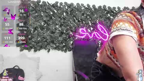 Destiny online show from December 1, 11:59 am