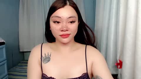 Snapshot of destinyroxie chatting on December 30, 6:53 am ROXIE online show from December 30, 6:53 am