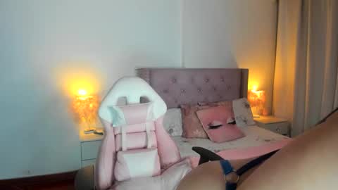 destinysweet21 online show from October 10, 11:04 pm