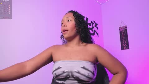 Snapshot of desty_y chatting on September 14, 8:30 pm desty_y online show from September 14, 8:30 pm