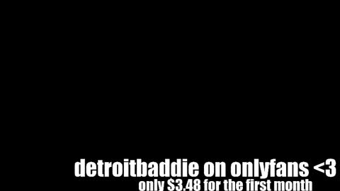 Snapshot of detroitbaddie chatting on March 2, 3:27 pm detroitbaddie online show from March 2, 3:27 pm