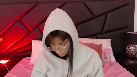 DEUX online show from May 24, 4:39 am