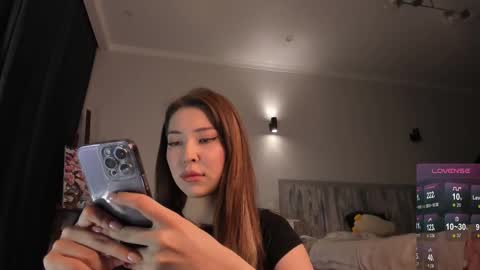 Deva online show from December 2, 11:15 am