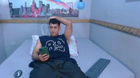 Devan online show from December 12, 1:43 am