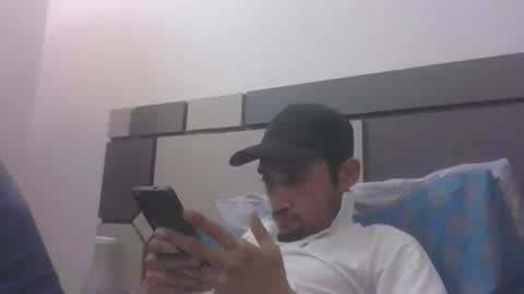 Snapshot of devil0332_0346 chatting on October 23, 5:23 pm devil0332_0346 online show from October 23, 5:23 pm