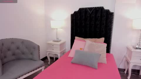 devilishly 7 online show from January 18, 7:39 pm