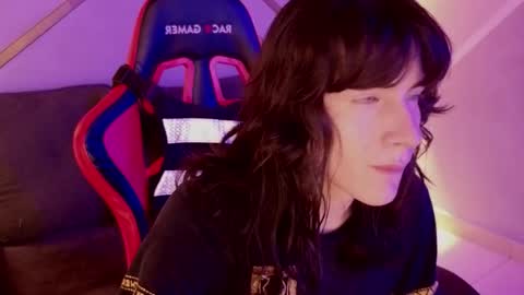 Alex online show from October 25, 3:58 am