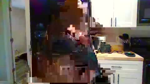 Snapshot of devilsdani chatting on February 19, 10:31 pm Dani online show from February 19, 10:31 pm