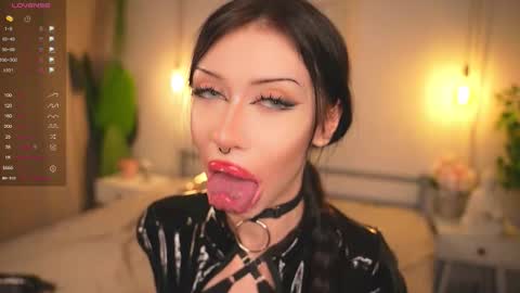  CIBELLE  online show from October 4, 4:05 pm