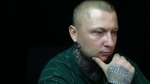 Snapshot of devilwithtats chatting on March 17, 10:29 am Lucian online show from March 17, 10:29 am