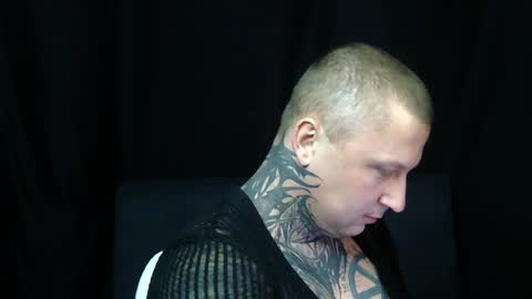 Snapshot of devilwithtats chatting on March 20, 11:15 am Lucian online show from March 20, 11:15 am