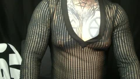 Snapshot of devilwithtats chatting on April 4, 6:55 am Lucian online show from April 4, 6:55 am