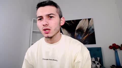 Snapshot of devin_ho chatting on January 26, 2:19 pm devin_ho online show from January 26, 2:19 pm