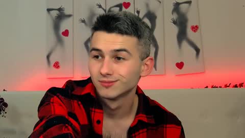 Snapshot of devin_ho chatting on March 5, 2:01 pm devin_ho online show from March 5, 2:01 pm