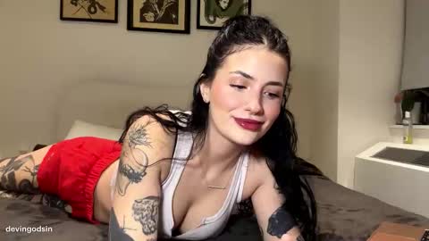 Snapshot of devingodsin chatting on January 19, 12:58 am Devin online show from January 19, 12:58 am