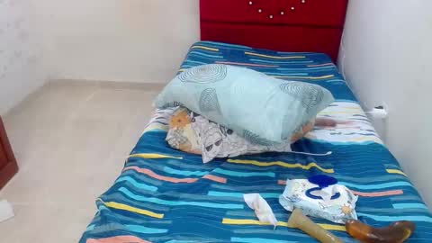 Snapshot of devorasexy2 chatting on March 12, 3:51 pm Devora.. online show from March 12, 3:51 pm