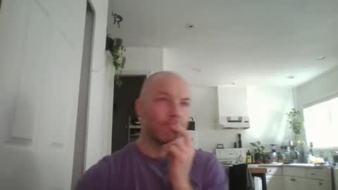 Snapshot of dex12112111 chatting on March 7, 5:43 pm dex12112111 online show from March 7, 5:43 pm