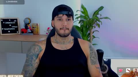 JULIAN online show from January 18, 2:43 pm